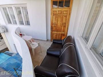Фото номера Трехместный номер с балконом Гостевой дом Vila CasaCarp г. Эфорие-Суд 6